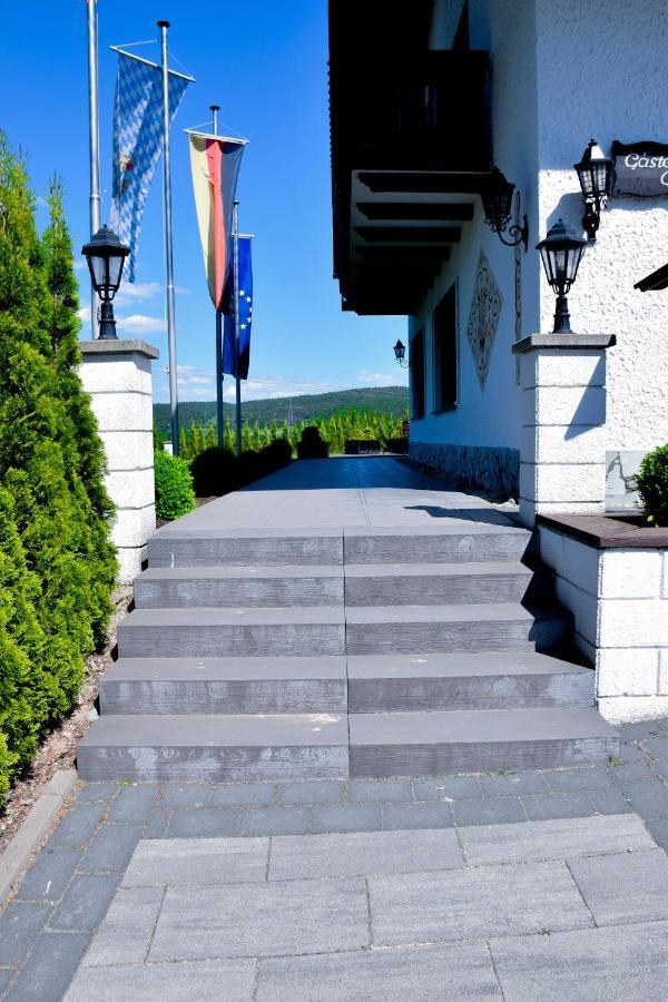 Hotel Bergwiesen - Zimmer Mit Balkon Oder Terasse Lohr Dış mekan fotoğraf