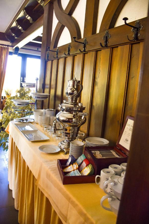 Hotel Bergwiesen - Zimmer Mit Balkon Oder Terasse Lohr Dış mekan fotoğraf
